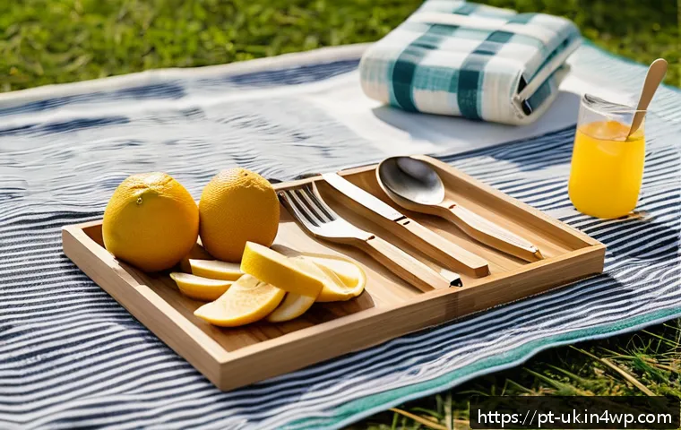 일회용 식기 대체를 위한 아이디어 - A stylish picnic scene set in a sunny Brazilian park featuring a reusable bamboo cutlery set neatly ...